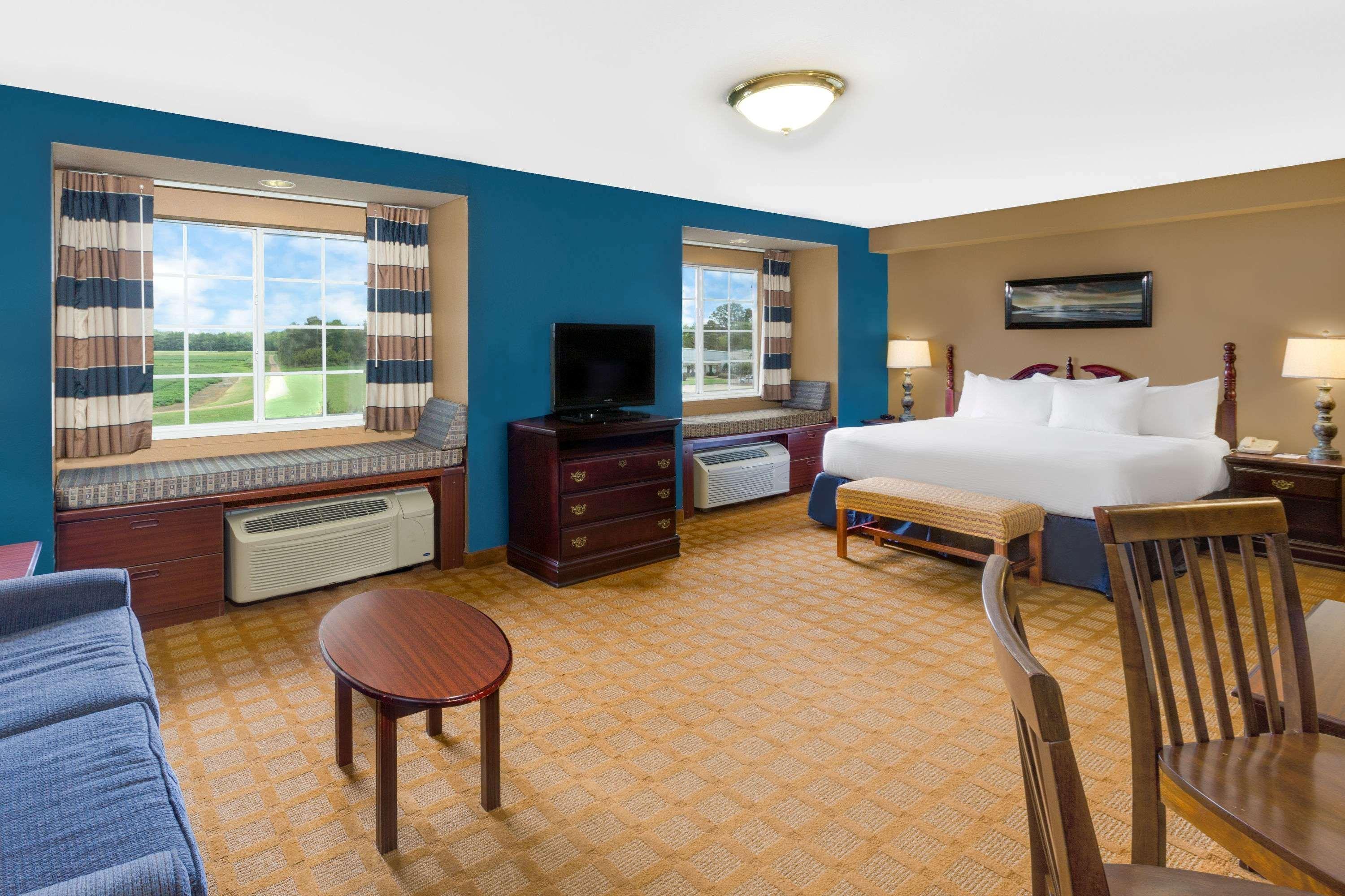 Microtel Inn & Suites By Wyndham Старквил Екстериор снимка