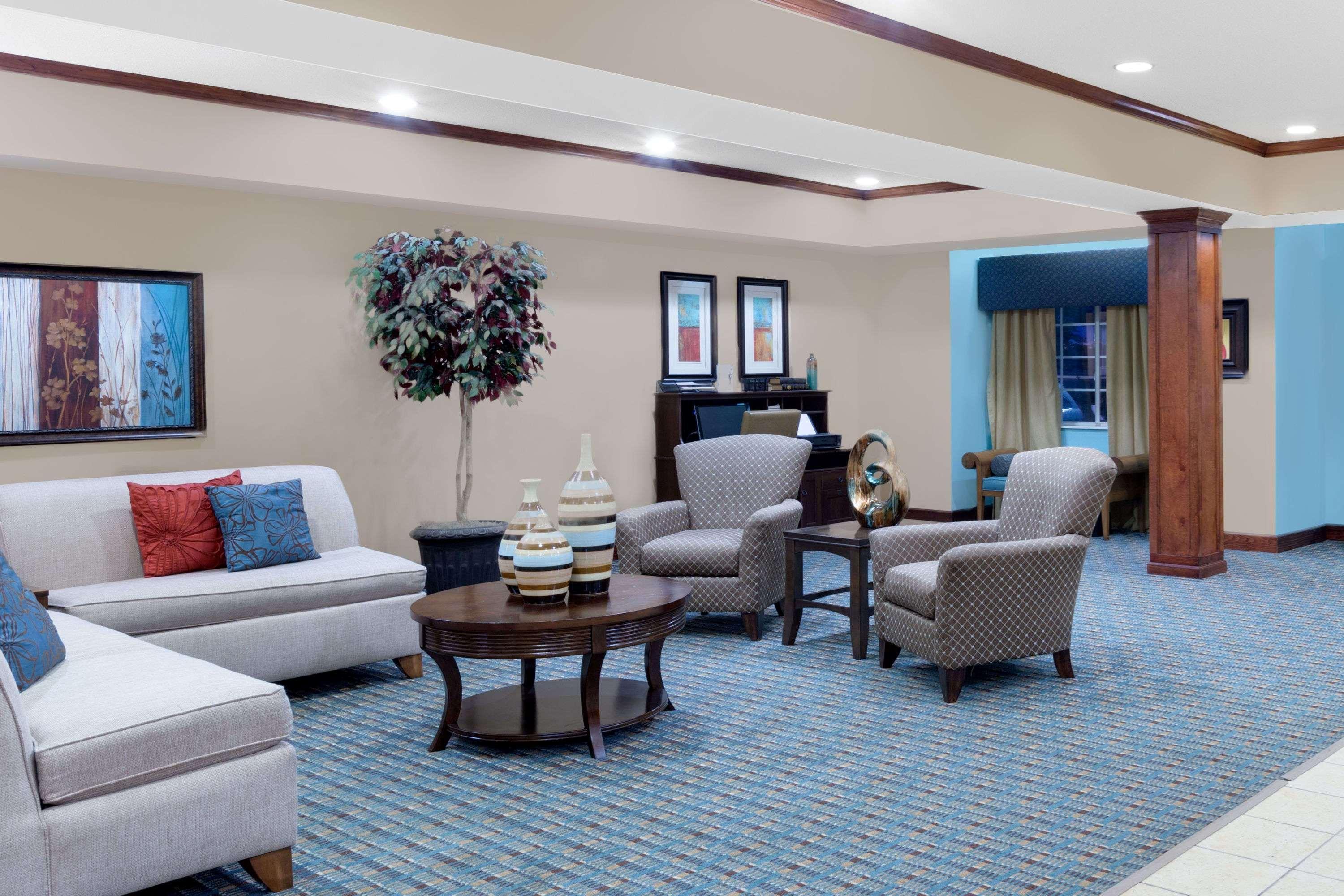 Microtel Inn & Suites By Wyndham Старквил Екстериор снимка