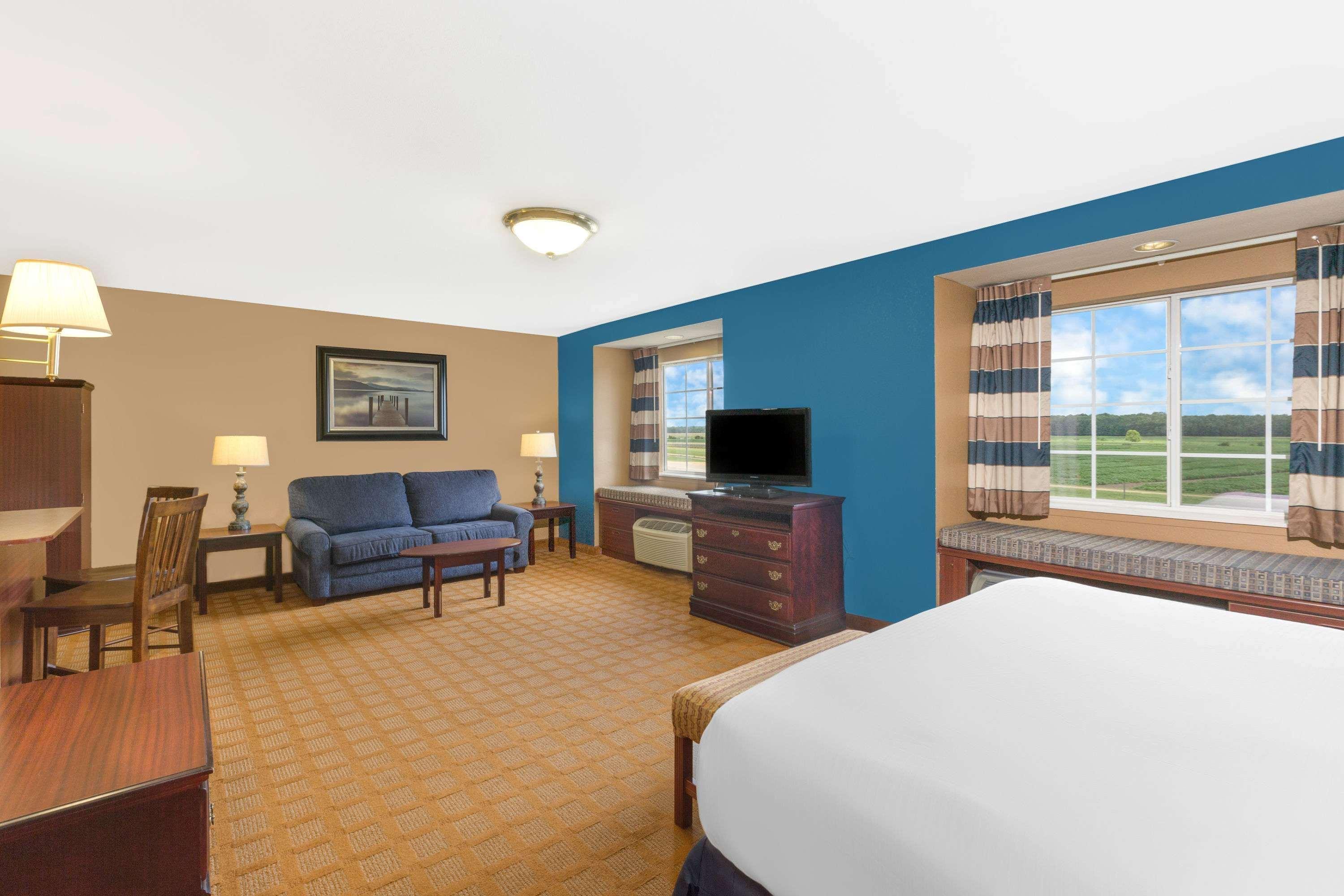 Microtel Inn & Suites By Wyndham Старквил Екстериор снимка